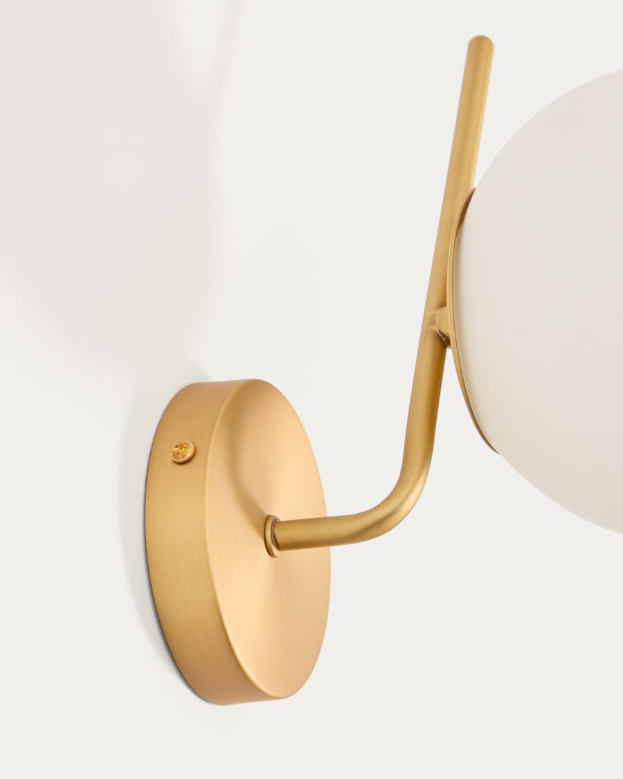 Brisia metal wall lamp with brushed brass finish with arms and 1 frosted glass ball Ø15cm