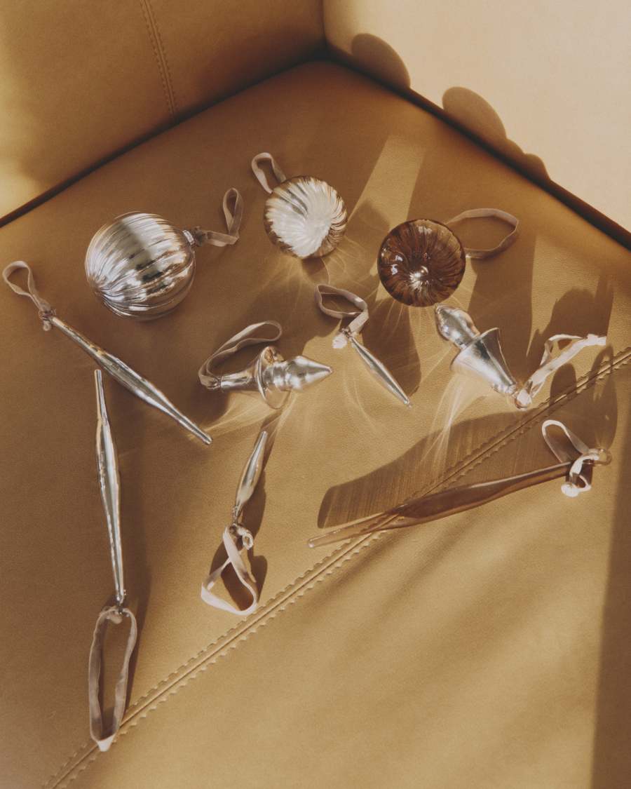 Set Oranel aus 4 Hänge-Ornamenten aus braunem Recyclingglas