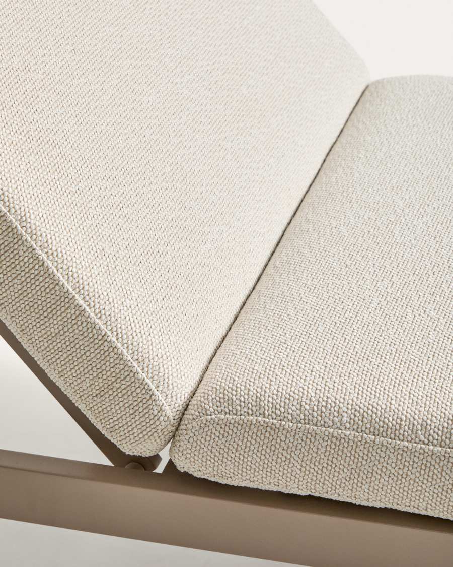 Sonnenliege Kionia aus Aluminium in Taupe.