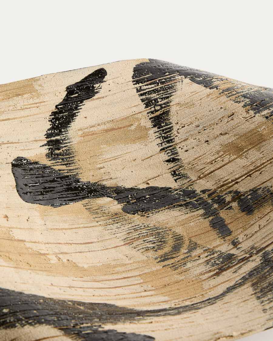 Dirva brown ceramic centrepiece 40 x 51cm