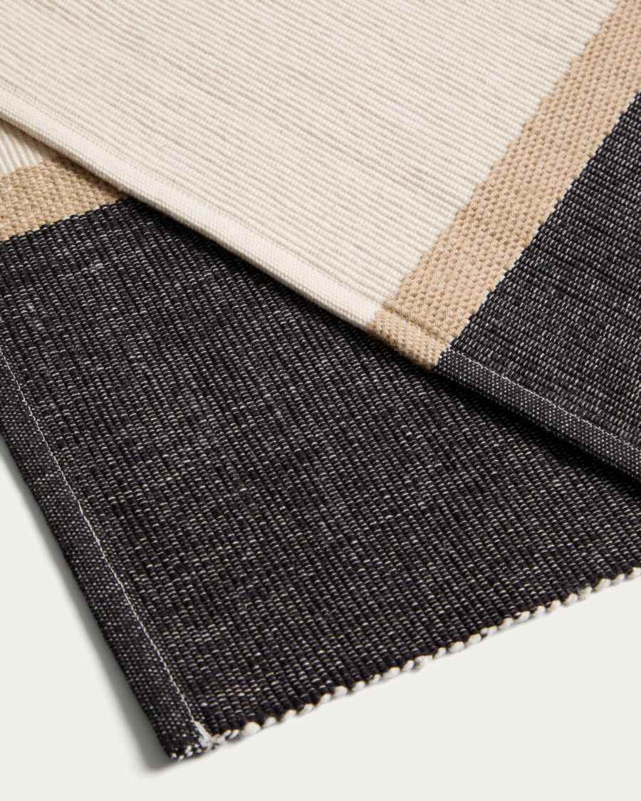 Tari set of 2 black 100% cotton placemats 35 x 50 cm