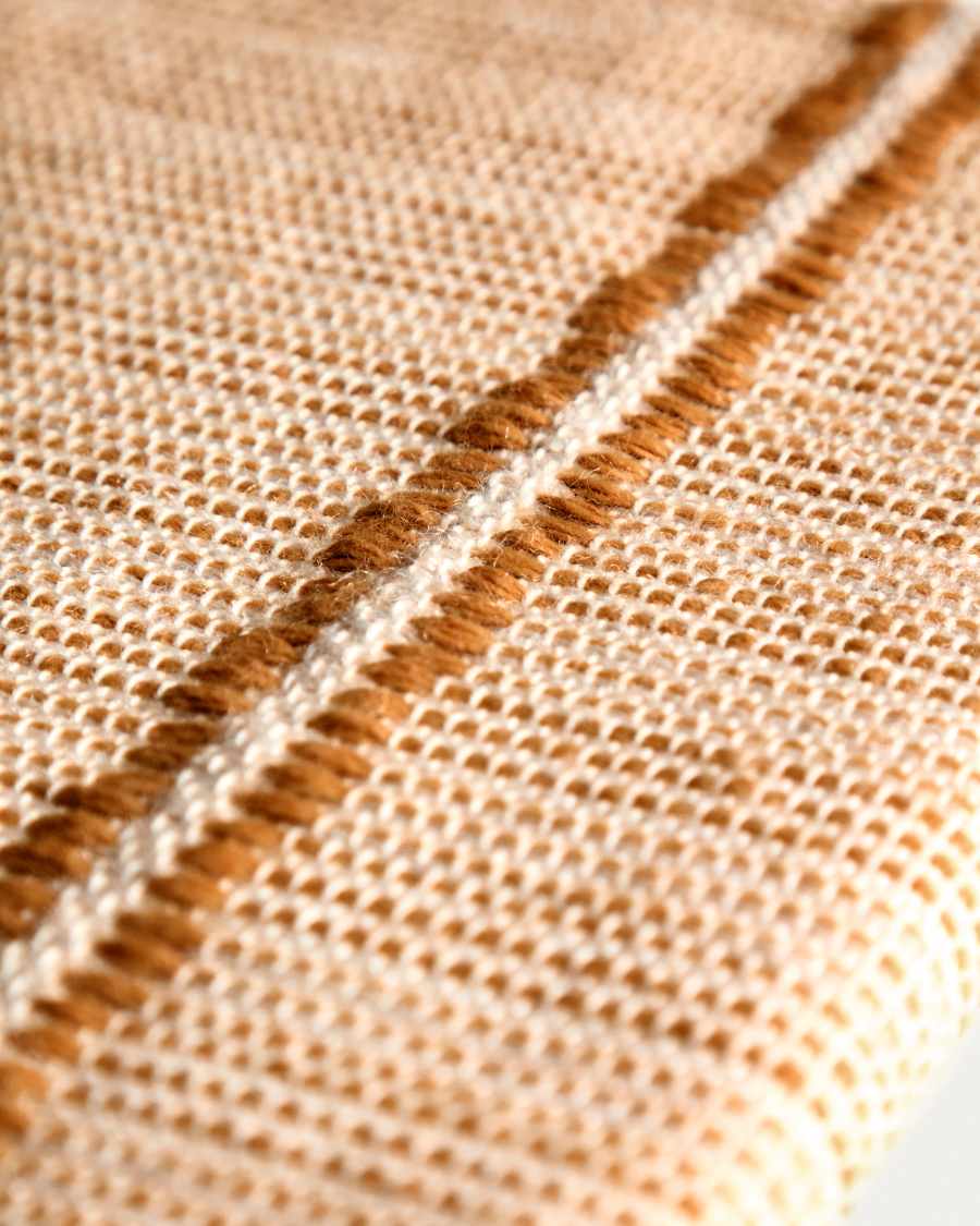 Stuhlkissen Drati aus 100 % PET orange 40 x 40 cm