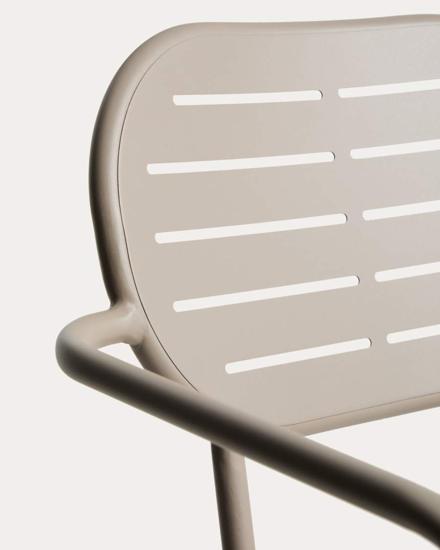 Brai outdoor chair with armrests in taupe galvanised steel