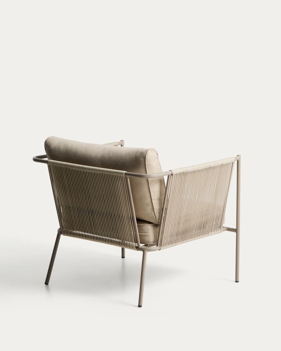 Poltrona da esterno Zivia in corda écru e acciaio zincato color tortora