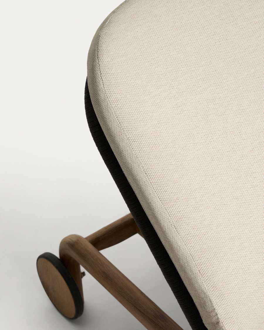 Alipa sun lounger in FSC 100% solid acacia wood and dark grey rope cord