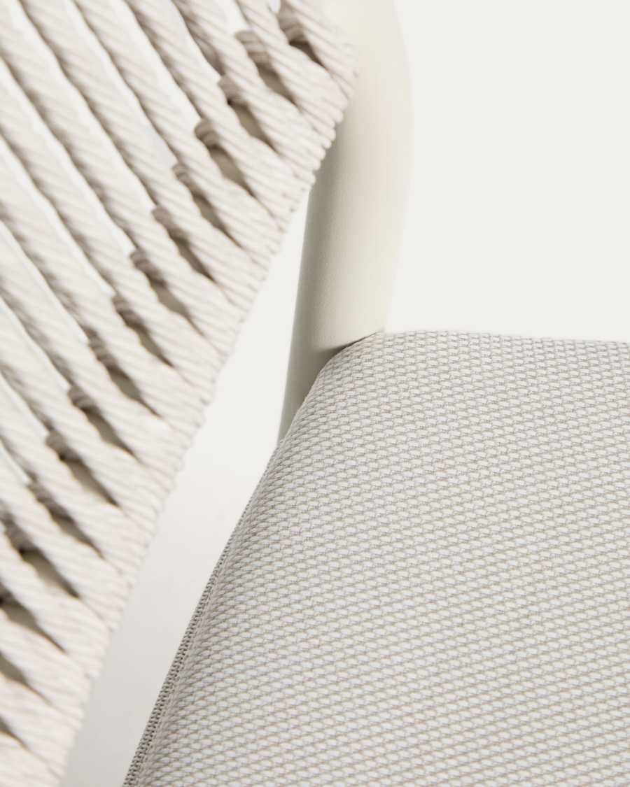 Cadira Argasi d’alumini cru i corda sintètica grisa