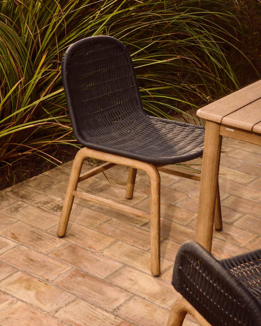 Cadira Alipa de fusta massissa d’acàcia i corda gris fosc FSC 100%