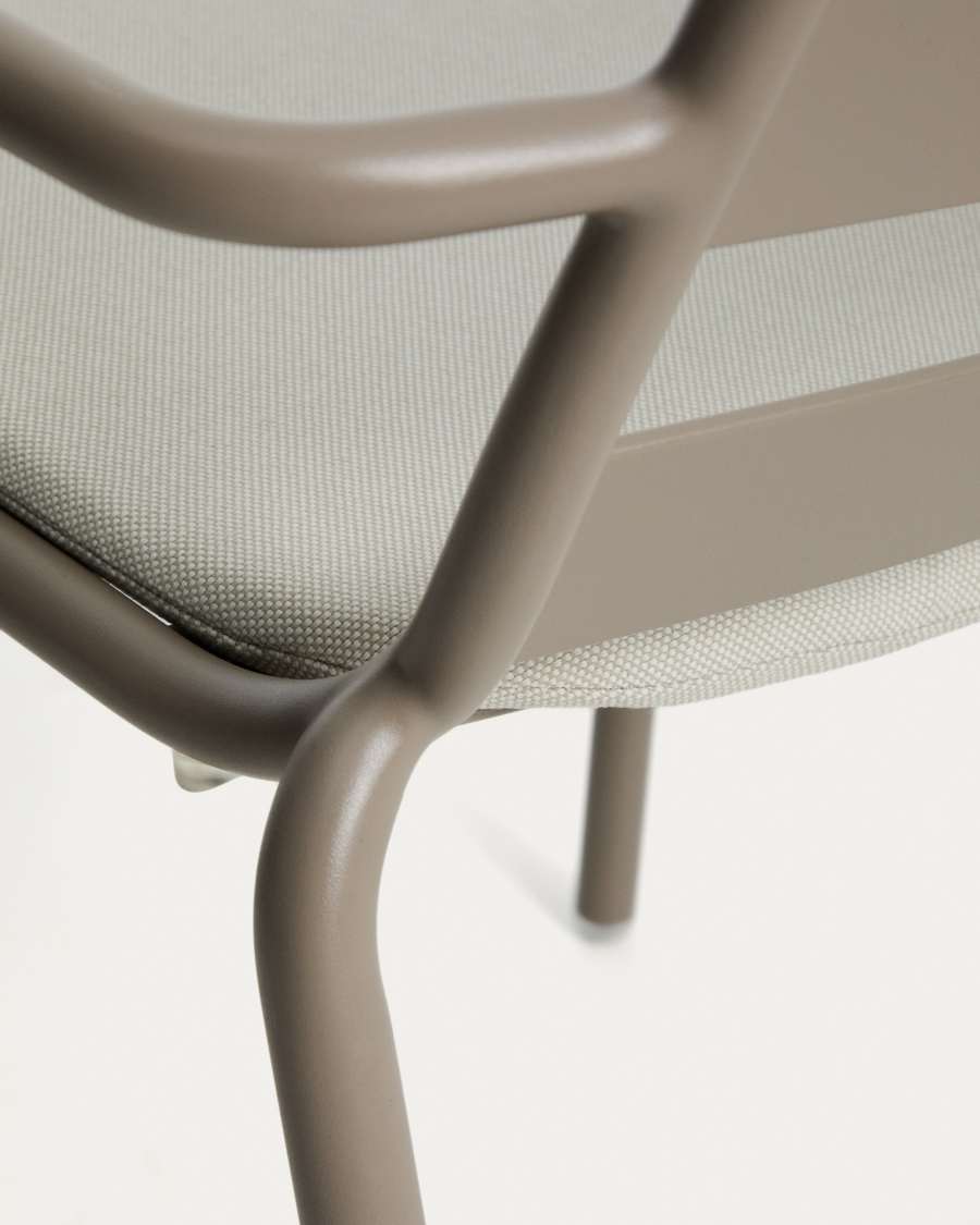 Joncols outdoor chair in aluminium with taupe painted finish