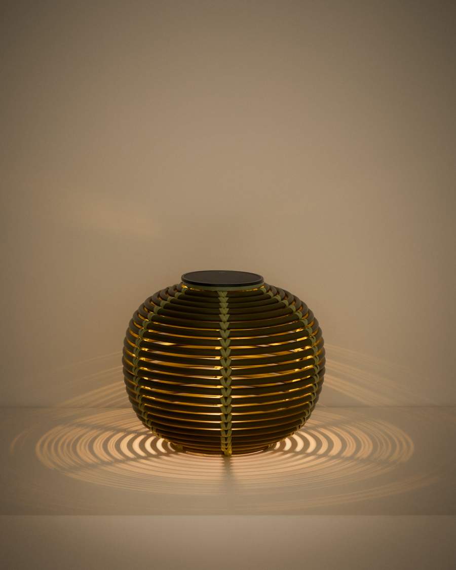 Llum de taula solar per a exterior Garoina LED de rotang sintètic verd Ø28 cm