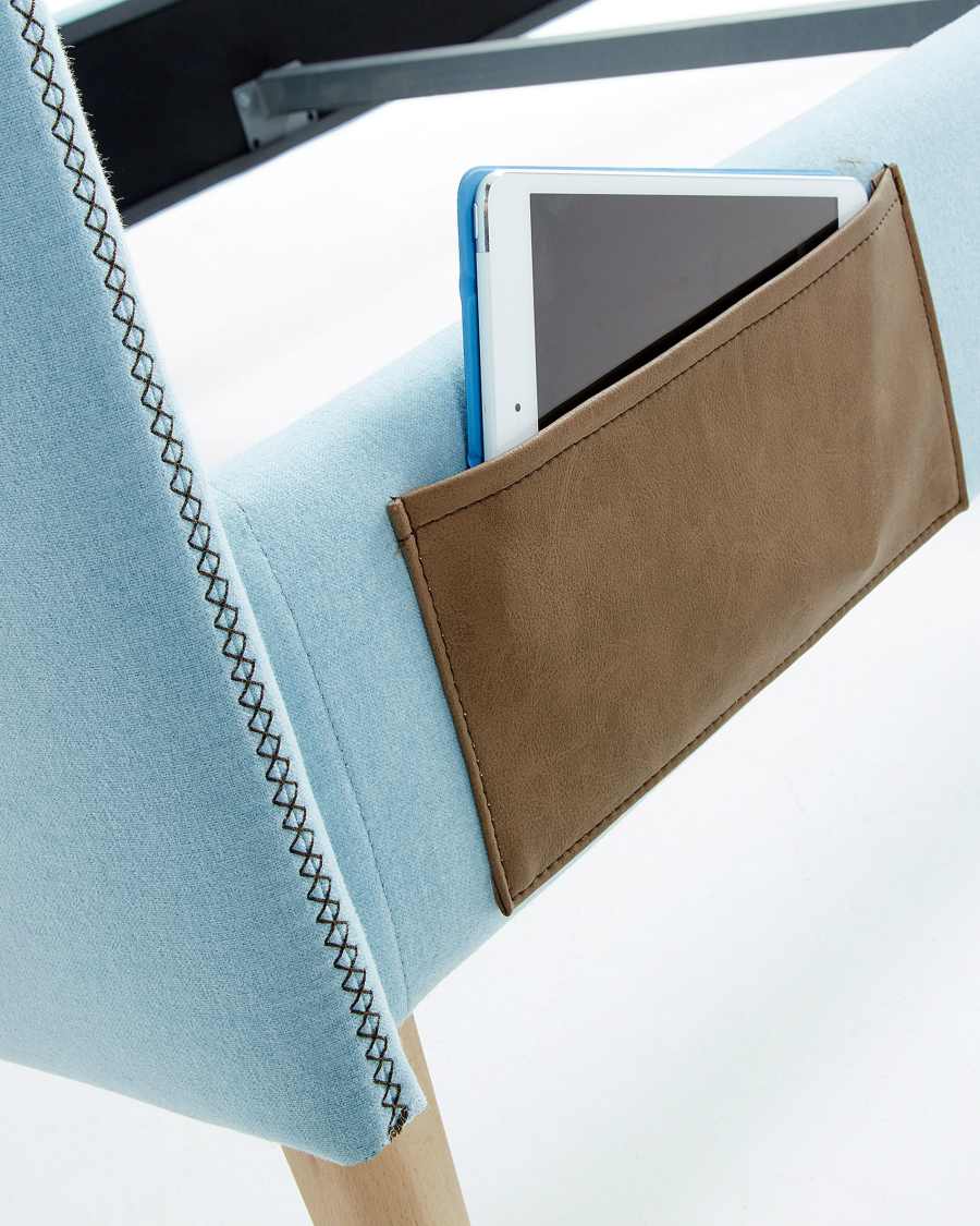 Dyla bed with removable cover in light blue, with solid beech wood legs for a 150 x 190 cm mattress