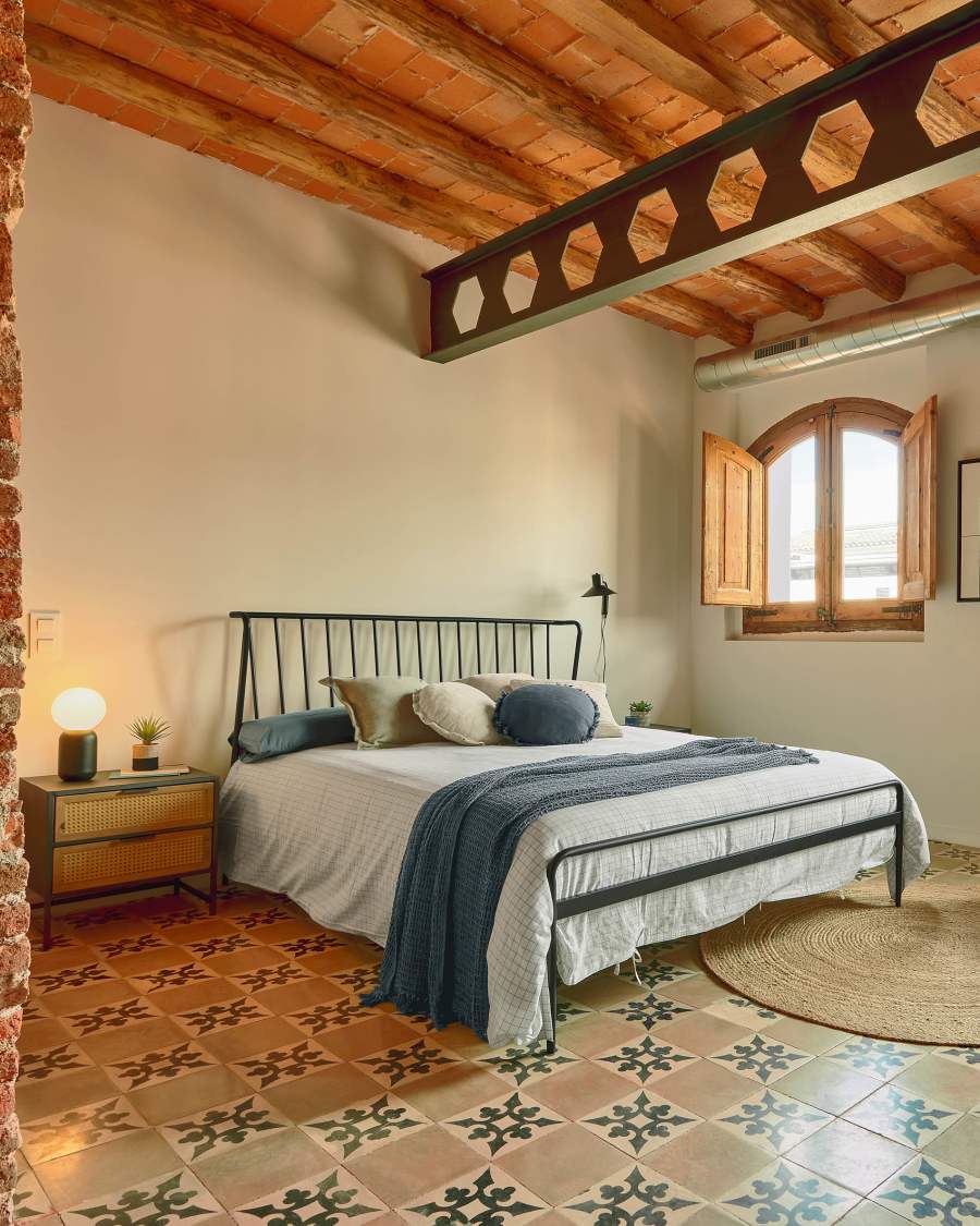 Kyoko bedside table made from solid fir wood with wicker and steel in black 50 x 51 cm