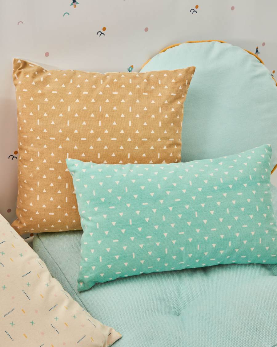 Zale 100% cotton cushion cover in turquoise with white triangles 30 x 50 cm