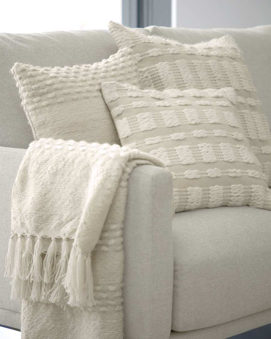 Aima cushion cover in beige and white, 45 x 45 cm
