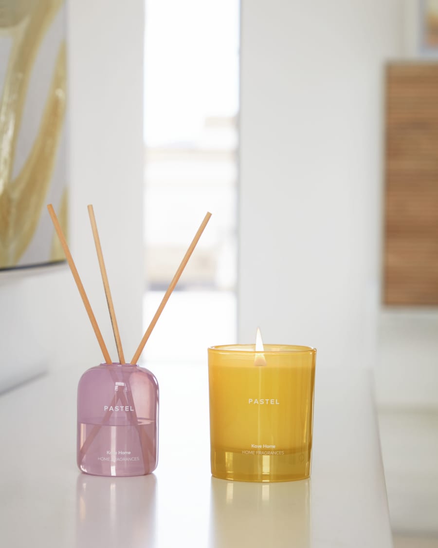 Pastel Clouds scented candle 180 g