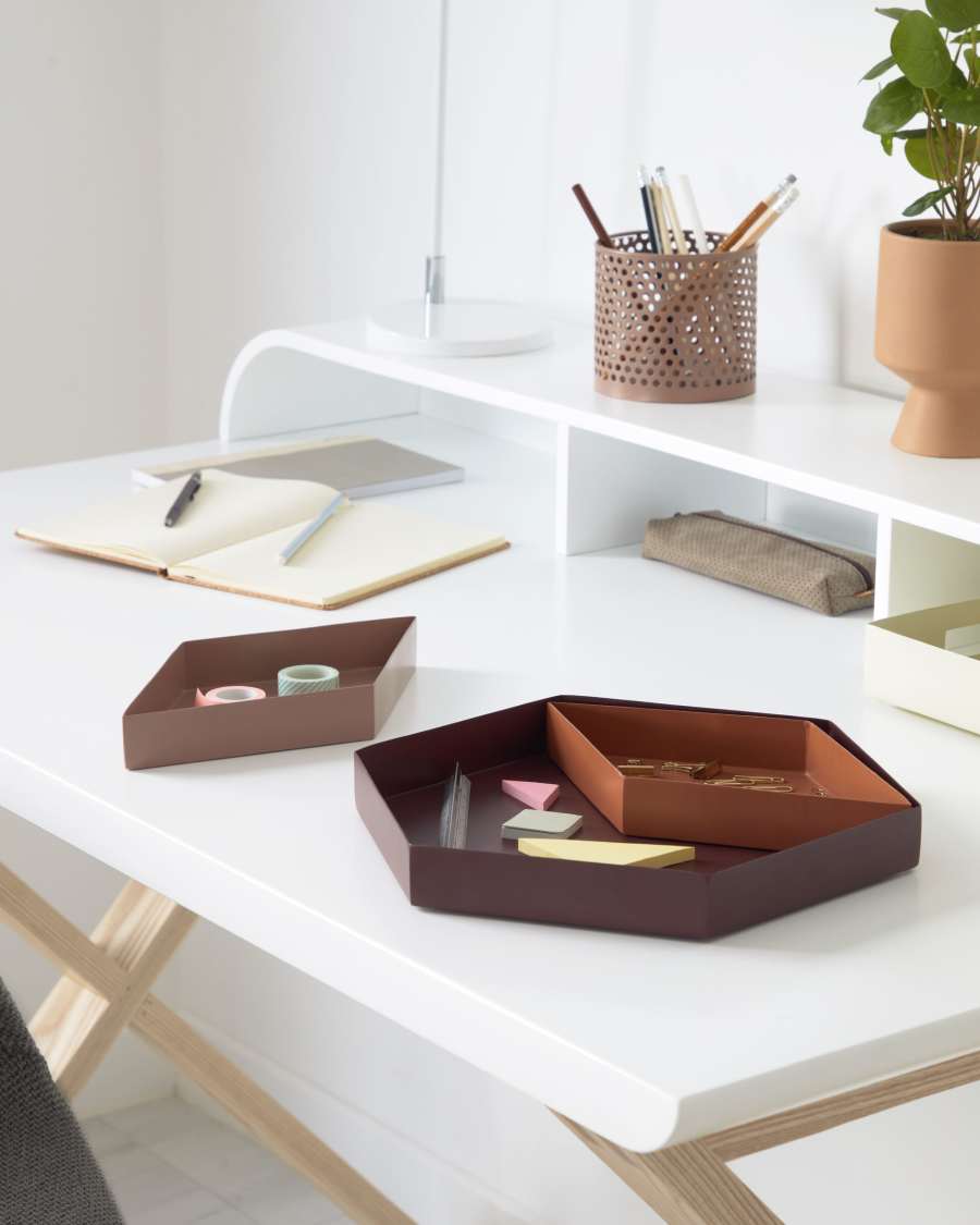 Table Working en mélaminé laqué blanc et pieds de frêne 120 x 79 cm