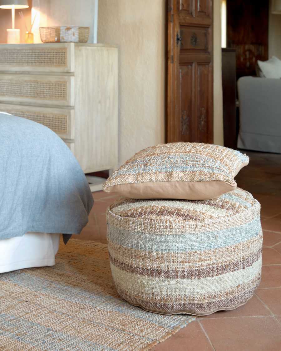 Eda round jute pouffe with blue stripes Ø 50 cm