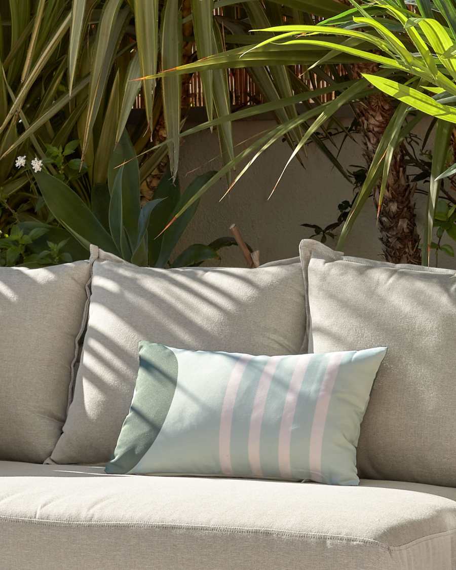 Glendale green cushion cover with semi-circle 30 x 50 cm