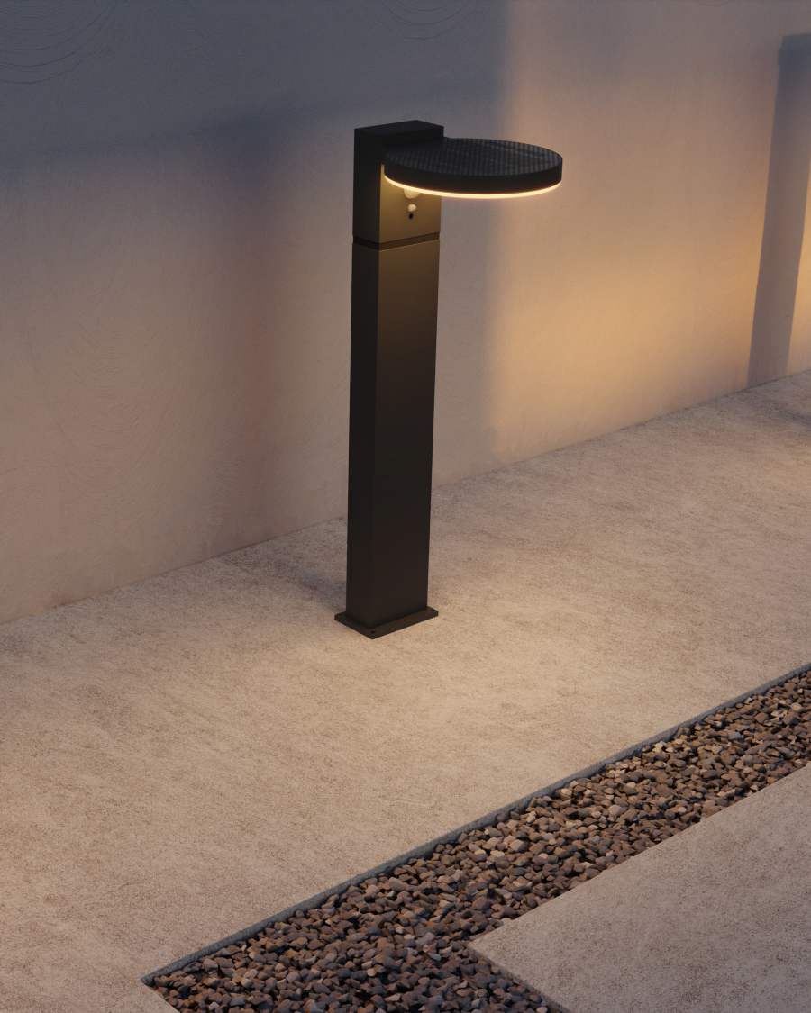 Berarda aluminium solar lantern with black finish 50 cm