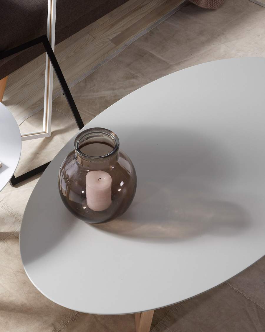 Mesa de centro Wave madera maciza de fresno y lacado blanco 120 x 70 cm