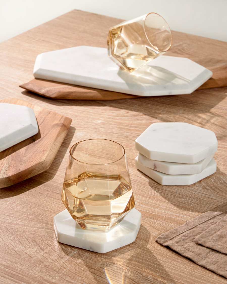 Romina elongated heptagonal serving board in solid acacia wood