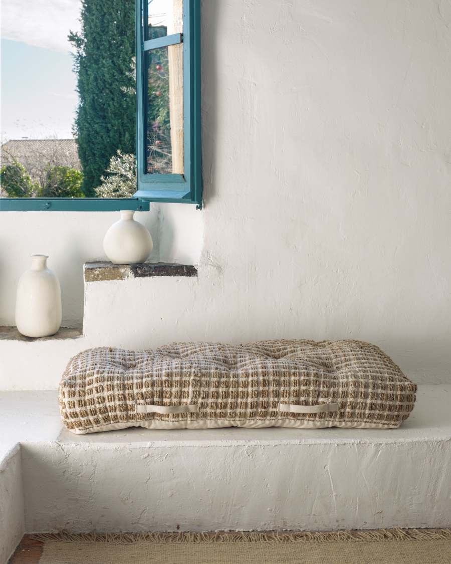 Jute and white natural cotton floor-pallet cushion Adelma 60 x 120 cm
