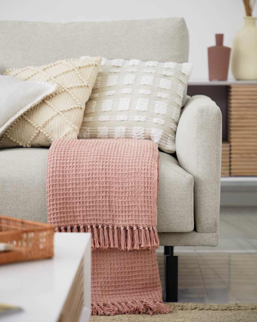 Aima cushion cover in beige and white, 45 x 45 cm