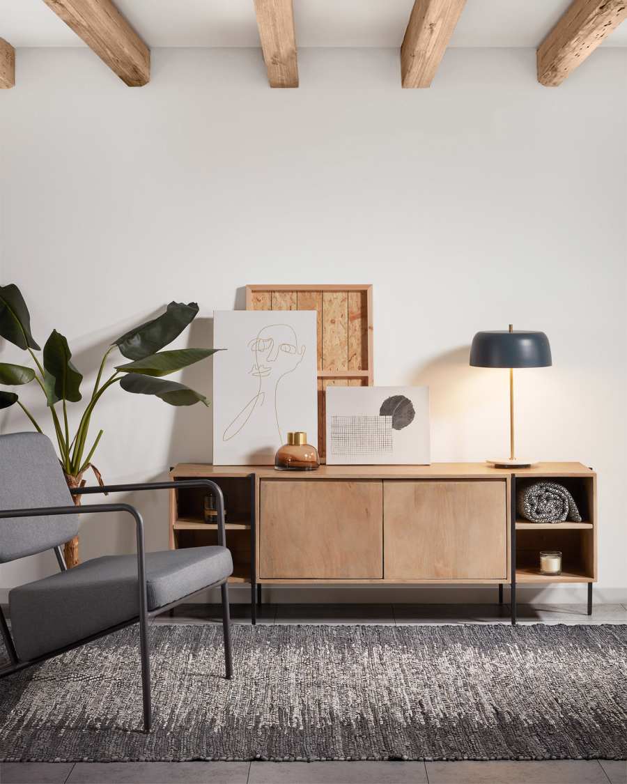 Großes Prisma Bild auf weissem Hintergrund