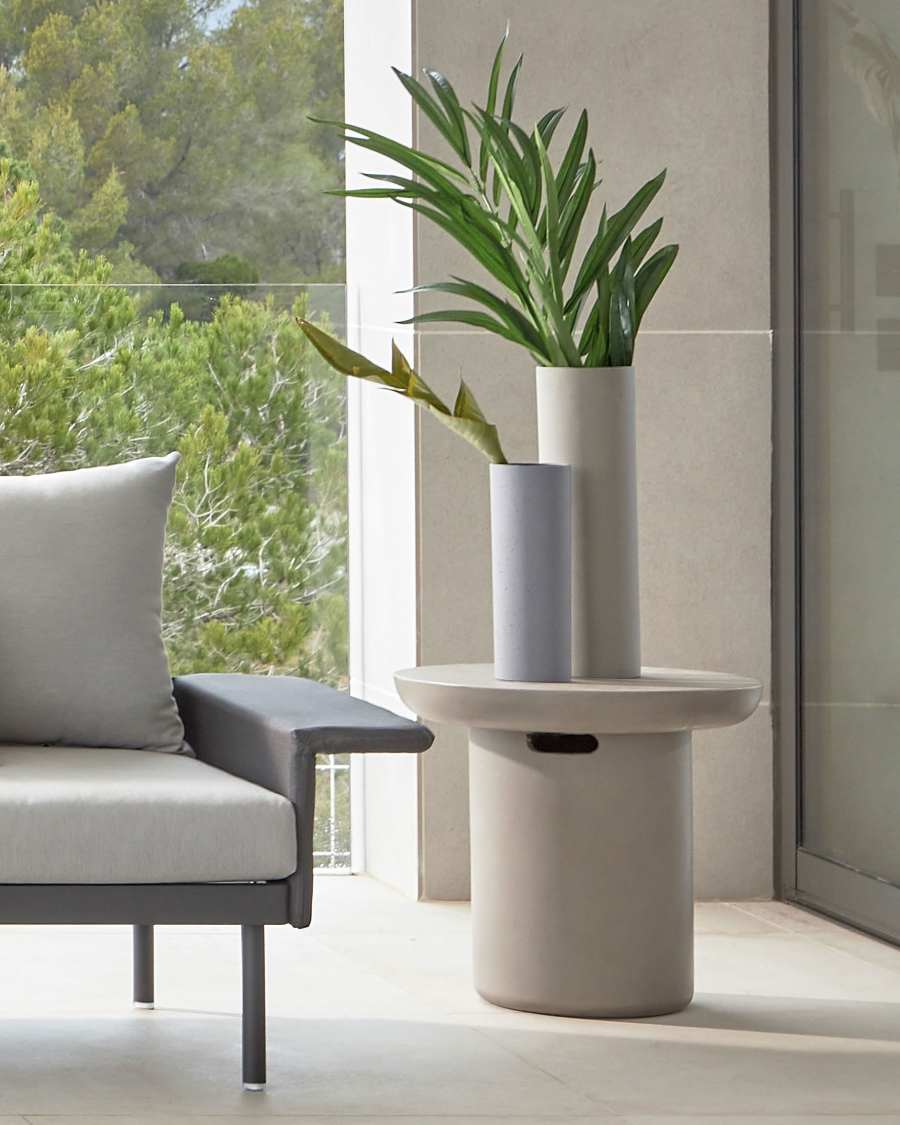 Marta Set aus zwei Vasen Zylinder aus Steinmehl