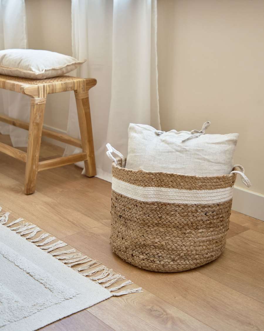 Saht basket natural and white