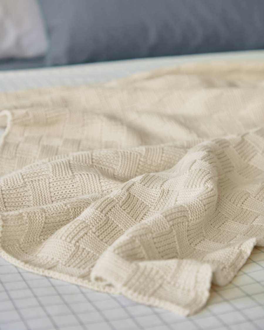 Saian squares blanket 125 x 150 cm