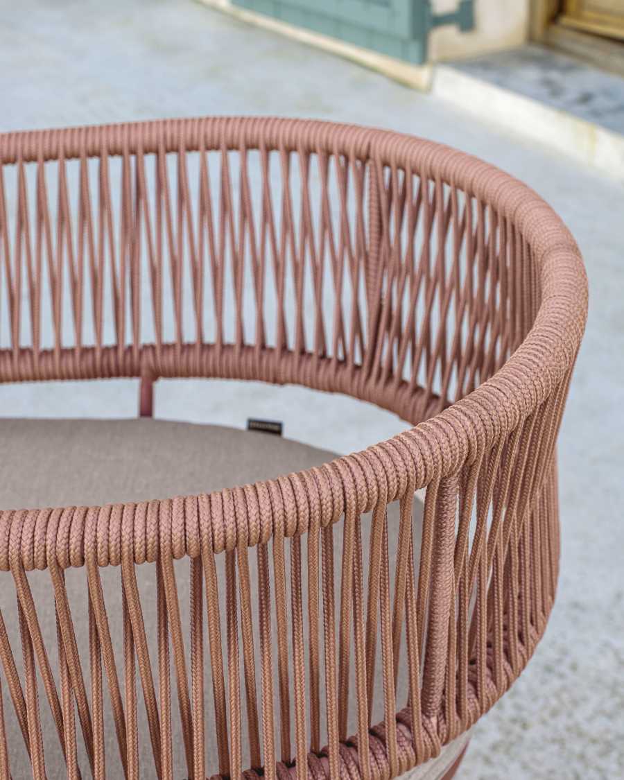 Cadira Nadin de corda terracota i potes d'acer galvanitzat