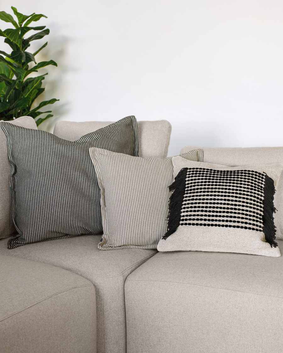 Aleria cotton cushion cover with white and grey stripes 60 x 60 cm