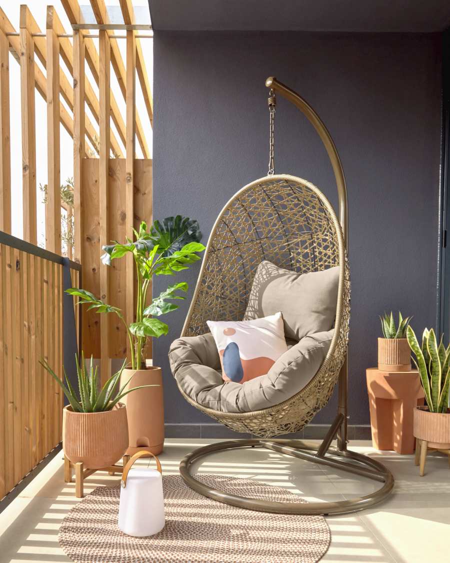 Florina brown hanging chair with base