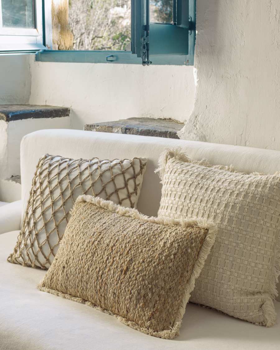 Clidia jute cushion cover with cotton fringe 30 x 50