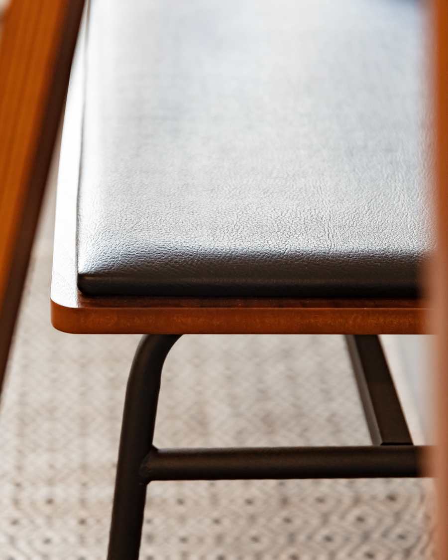 Banc Carabel d'acer i xapat de noguera 100 cm