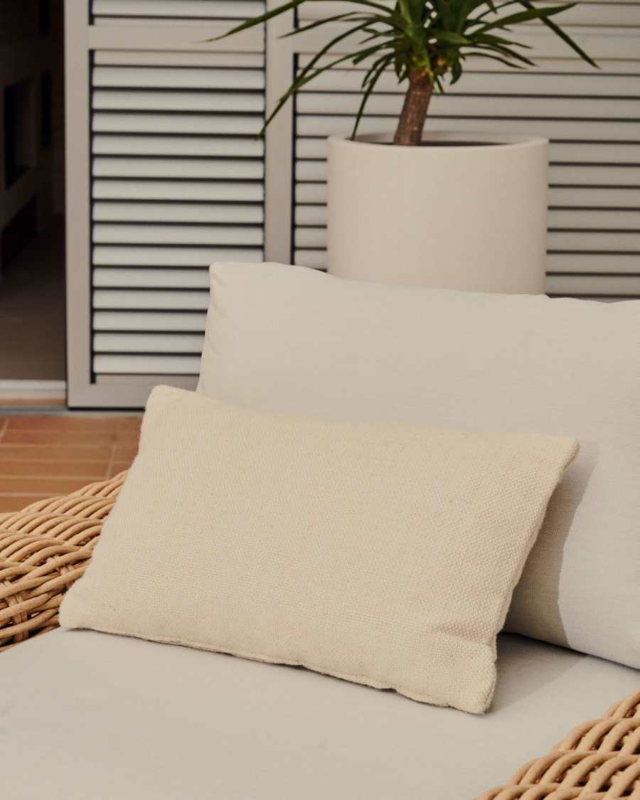 Menuda 100% PET cushion cover in beige, 30 x 50 cm