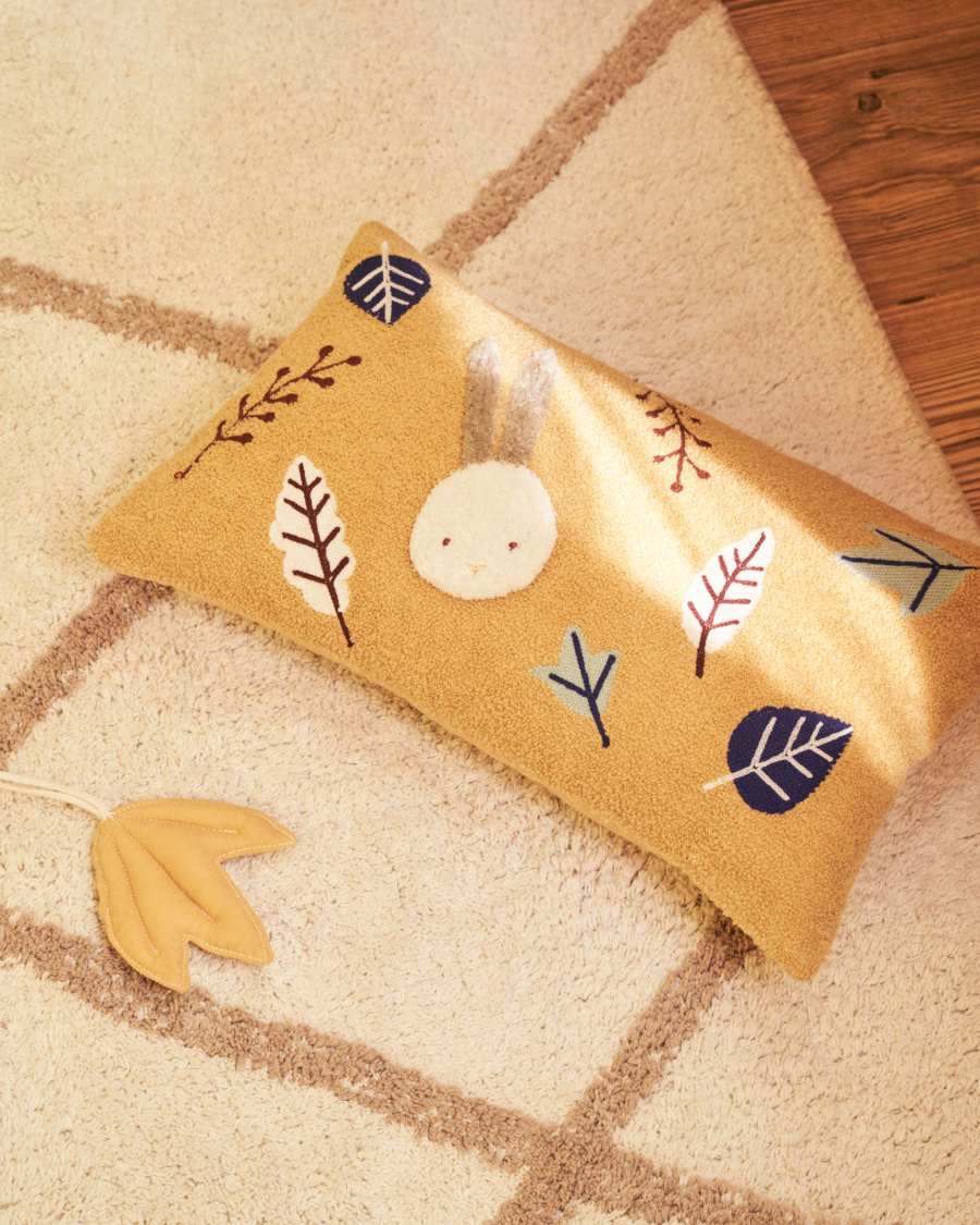 Copricuscino Yanil cotone eco-shearling senape ricamato con foglie multicolore 30 x 50 cm