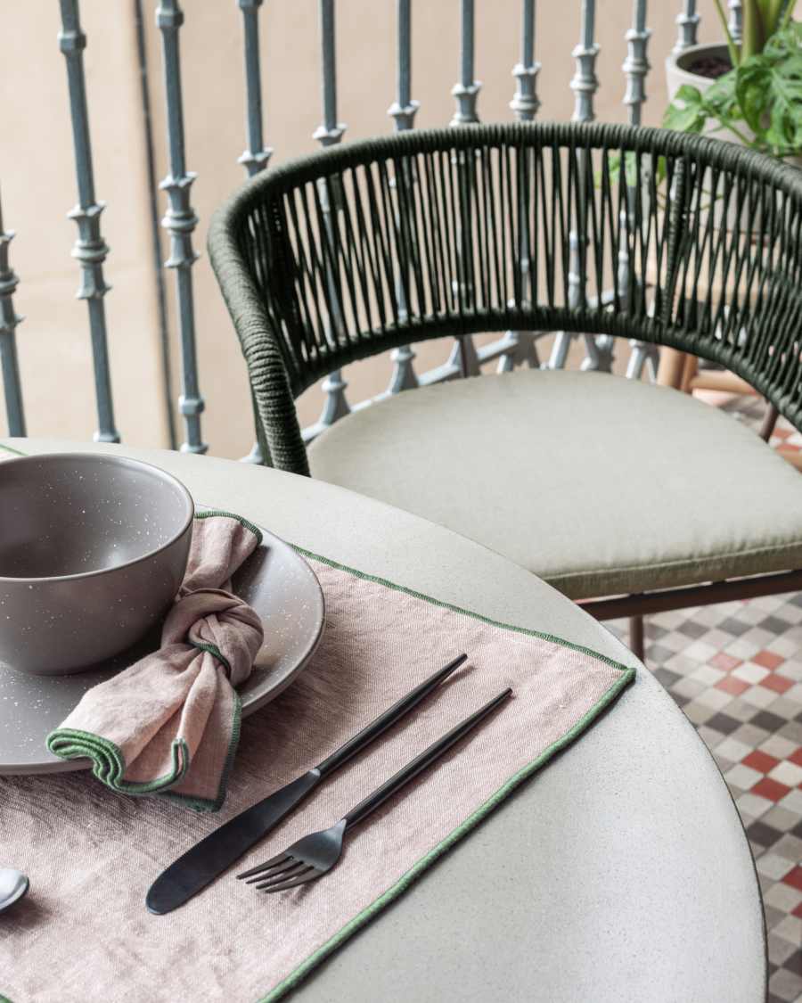 Cadira Nadin de corda verd i potes d'acer galvanitzat