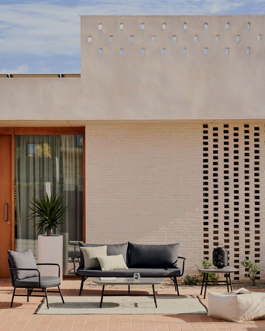 Bramant steel armchair with black finish