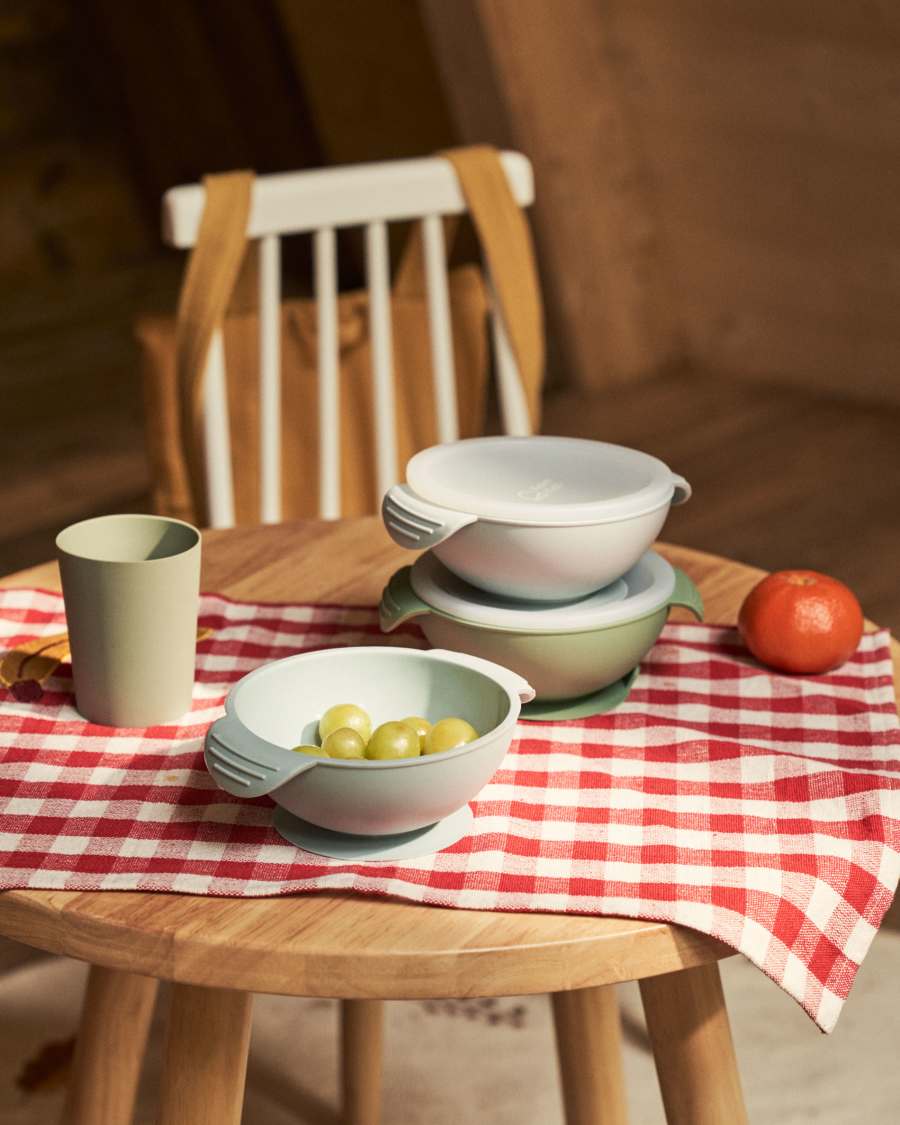 Jullie set of 2 bowls with silicone suction cup