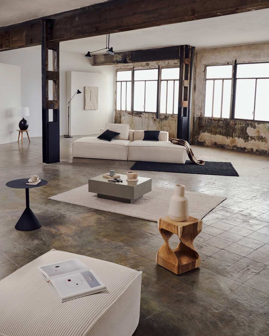 Hakon solid rain tree wood side table with carved interior, 30 x 30 cm