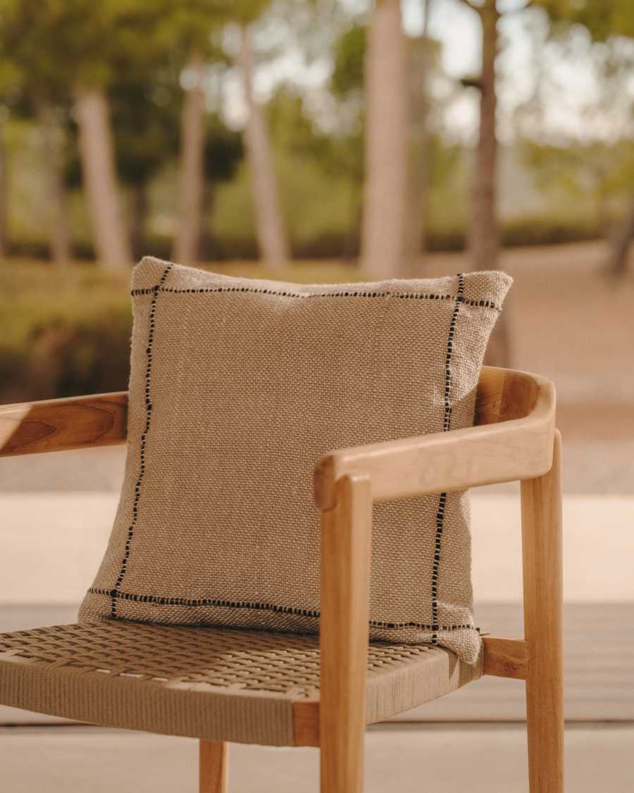 Hoes voor tuinkussen Mastella van beige PET met zwart stiksel 45 x 45 cm