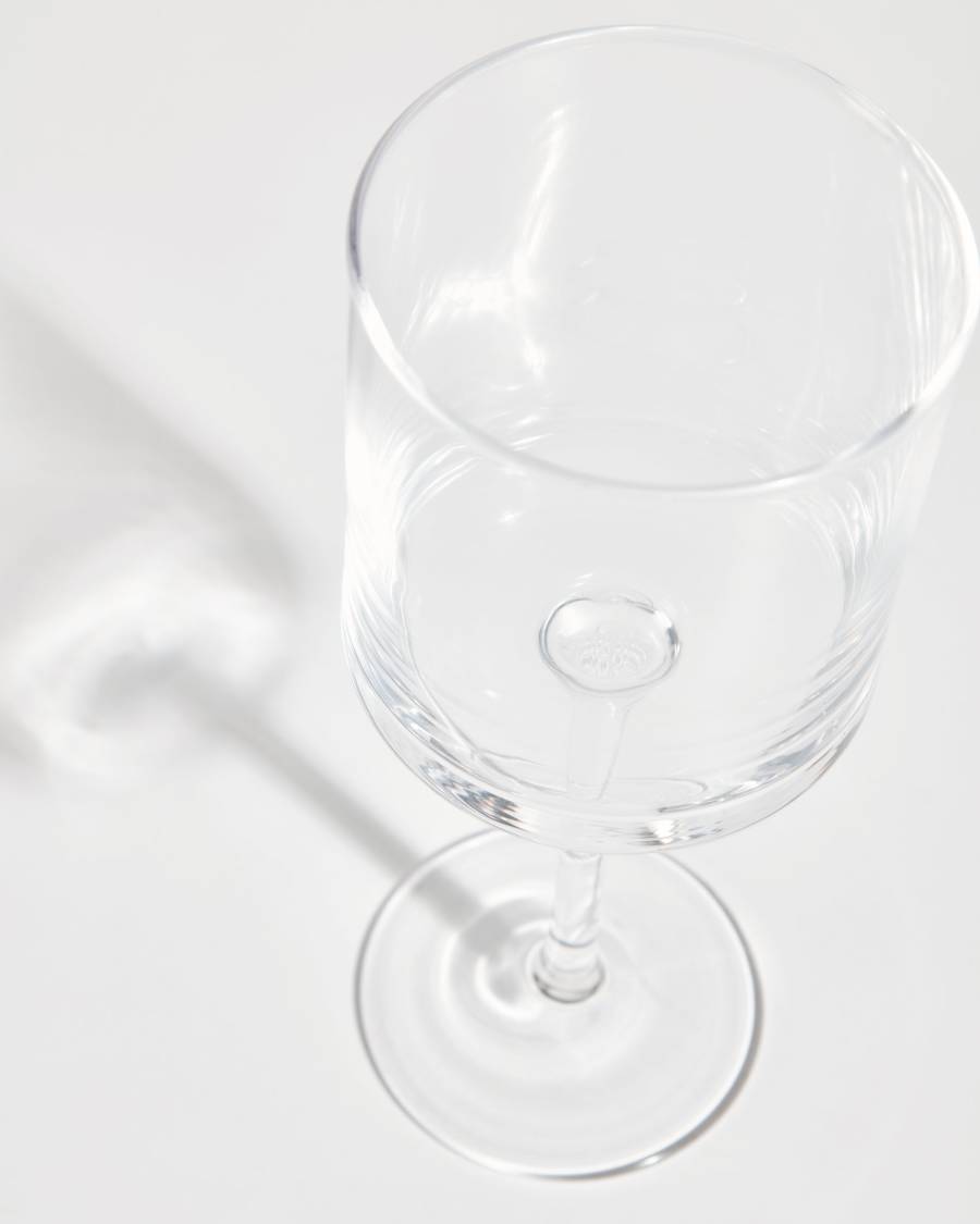 Yua wine glass made from transparent glass, 20 cl