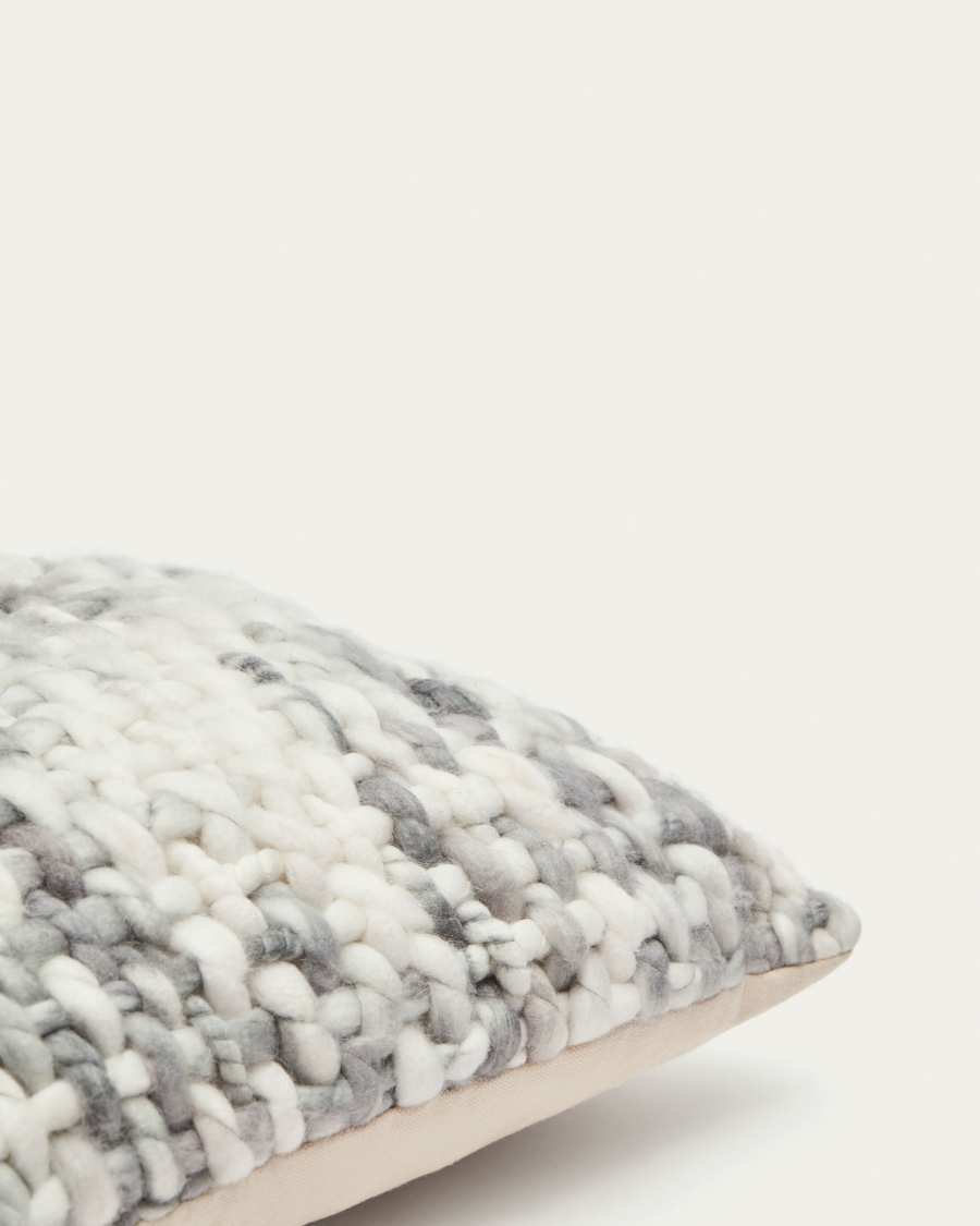 Persis cushion cover in white, 30 x 50 cm