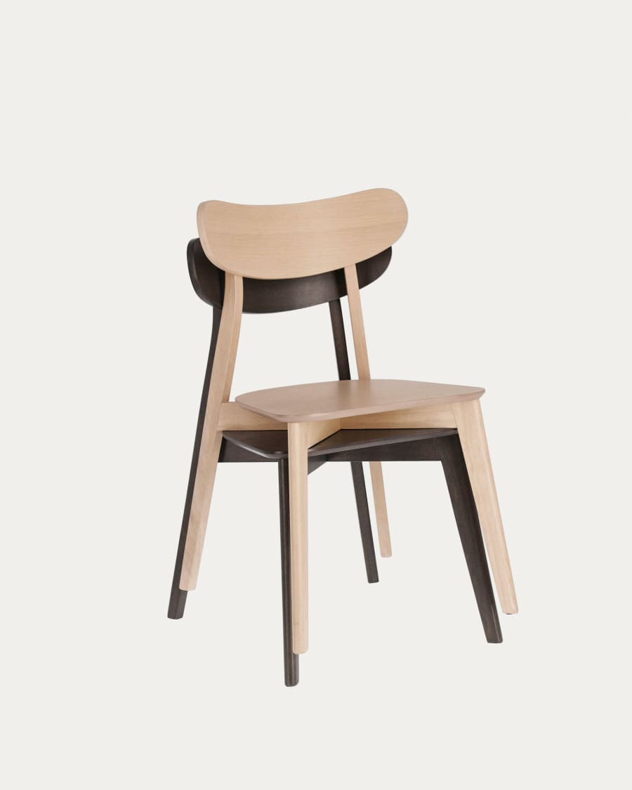 Selia chair in solid rubber wood, ash veneer and light grey upholstery