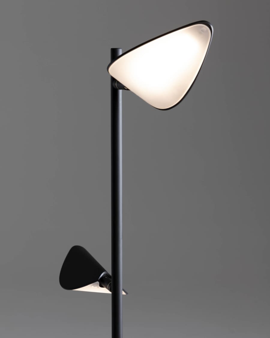 Veleira steel floor lamp