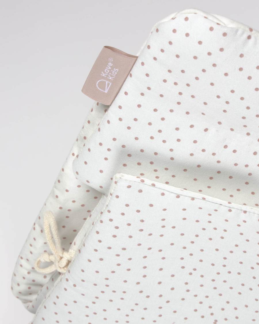 100% organic cotton (GOTS) Nuun highchair cushion in pink polka dots