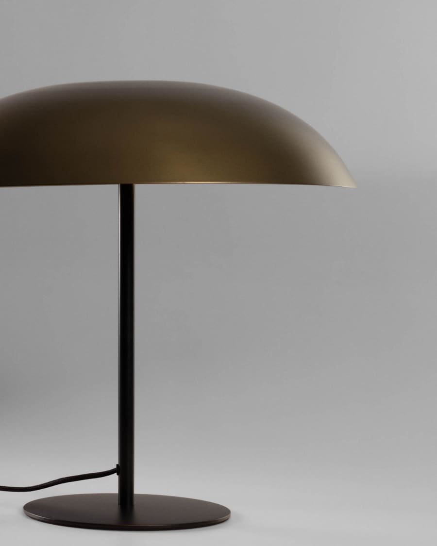 Carlisa table lamp in metal UK adapter