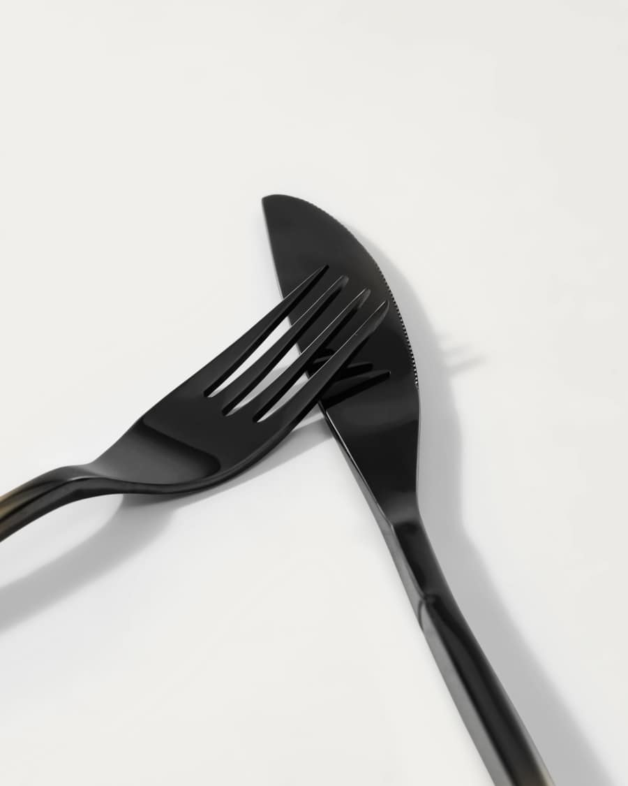 Fer square handle 16-piece black cutlery set