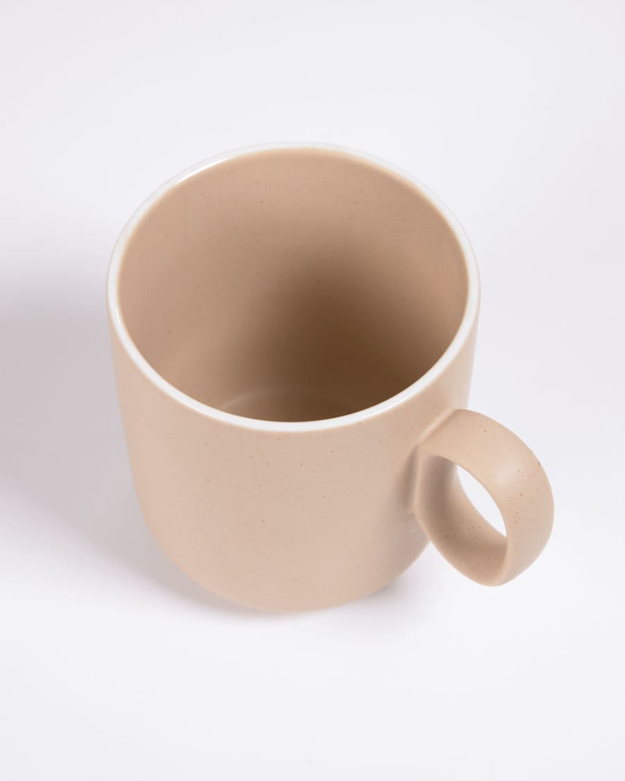 Shun mug in beige porcelain